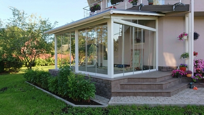 фото веранда дома с раздвижными окнами