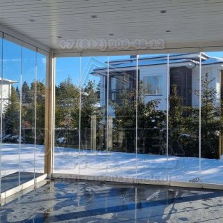 Безрамное остекление КП Хонка Нова