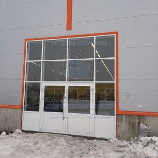 Входная группа г. Гатчина